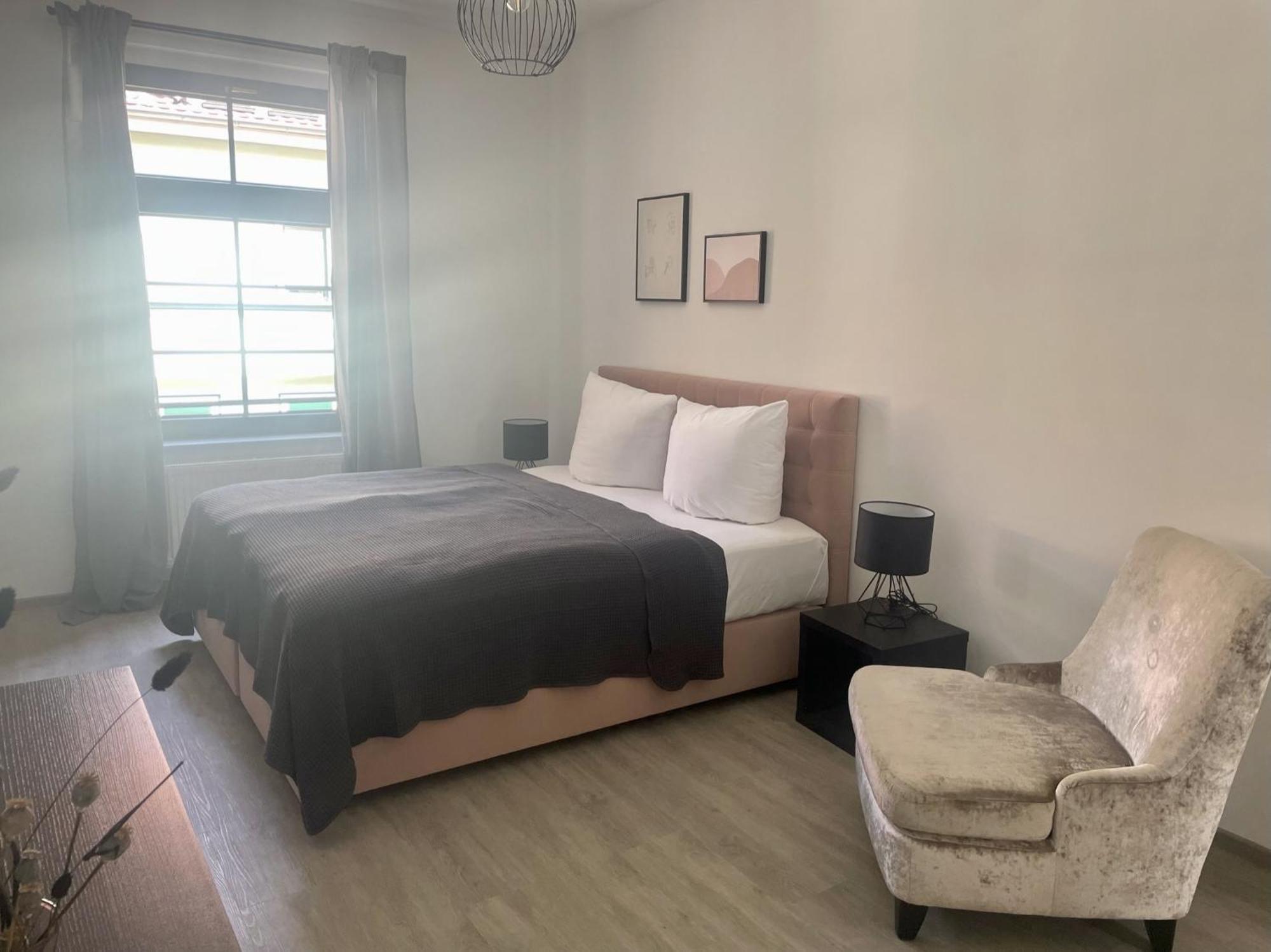 Discovair - Eisenach Karl14 - Vollausgestattete Apartments Mit Netflix In Der Fussgaengerzone Habitación foto